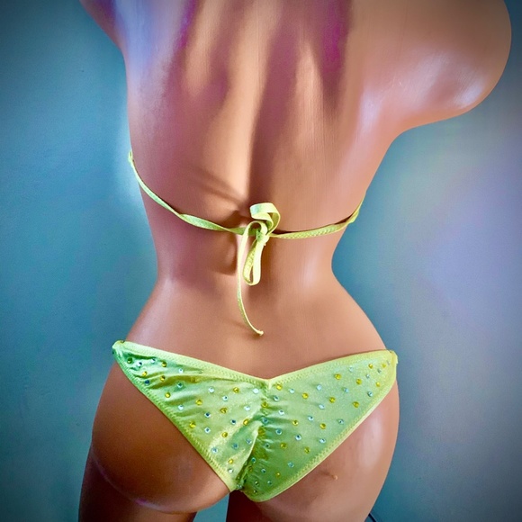 Alore Pro-Cut Bikini - Picture 4 of 4